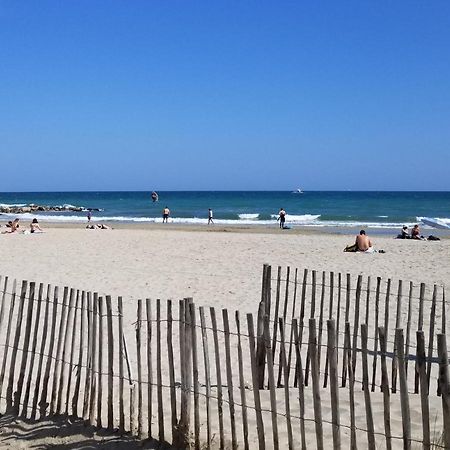 Chez Isabelle Et Virgile Bel Appartement, Avec Vues, A 50M De La Plage Palavas-les-Flots Luaran gambar