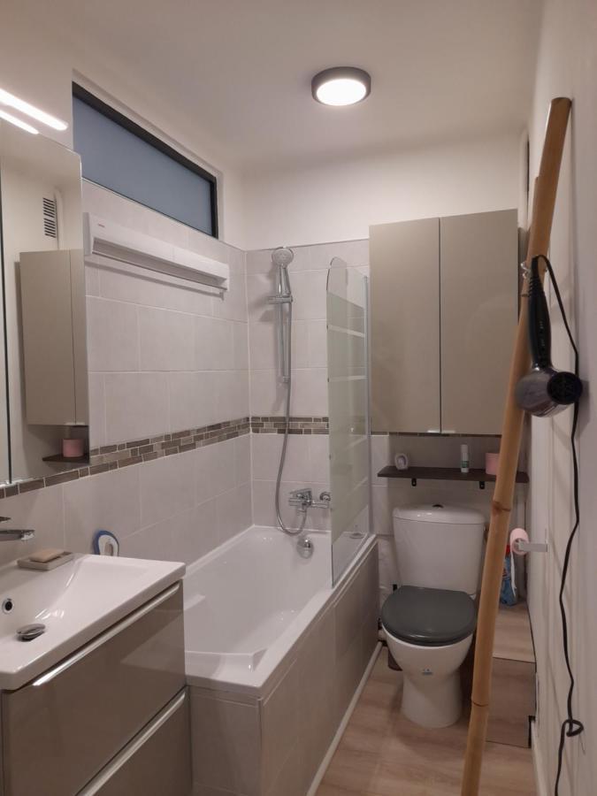 Chez Isabelle Et Virgile Bel Appartement, Avec Vues, A 50M De La Plage Palavas-les-Flots Luaran gambar
